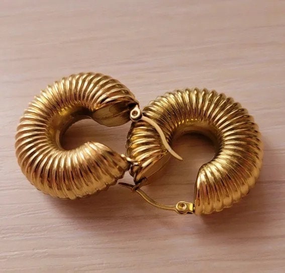 18K Gold Chunky Hoop Earrings| Large Hoop Earrings | Fan Gold Plated Hoops | Snail Hoop Earrings | Large Gold Hoops | Statment Earrings