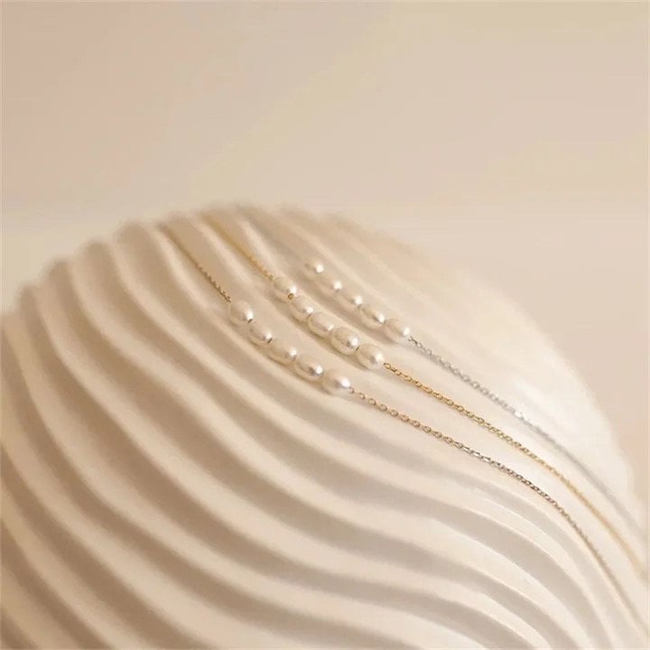 Gold Pearl Layering Necklace | Thin Necklace | Dainty Minimal Necklace | Bridesmaid Jewelry | Simple Pearl Chain | Bridal Necklace |Gift her