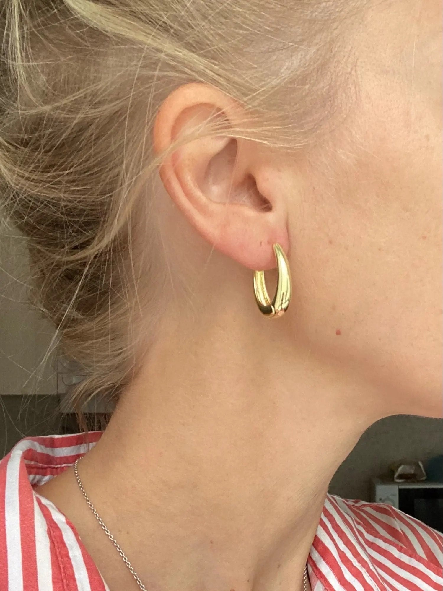 Oval Gold Hoop Earrings| Teardrop Hoop Earrings | Gold Plated Hoops | Chunky Hoop Earrings | Large Gold Hoop Earrings